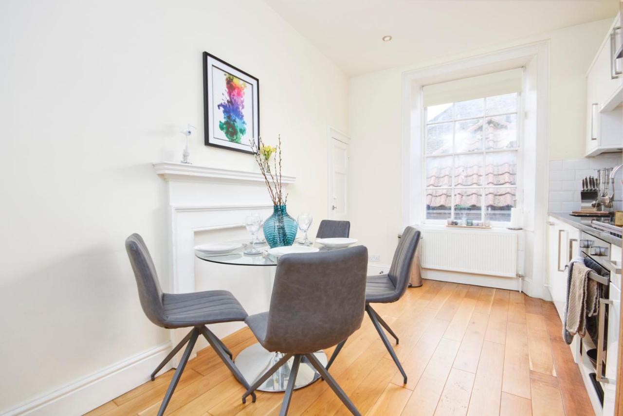 The Stunning Duplex Gem In The Heart Of Bath Apartment Екстериор снимка